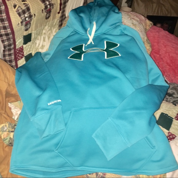 Under Armour Tops - UNDER ARMOUR •••••CHEAP••••• NEW. PRICE IS FIRM💥